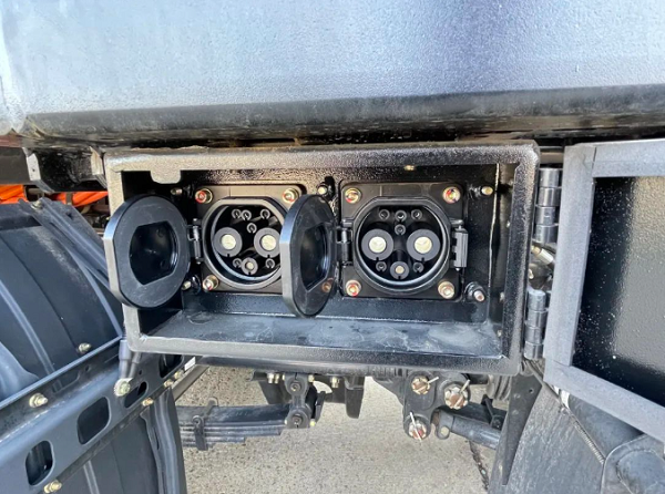 解放＆凌宇新能源攪拌車(chē)