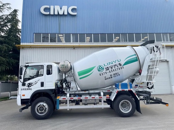 凌宇二橋攪拌車，一車適用多場景，四項核心優(yōu)勢