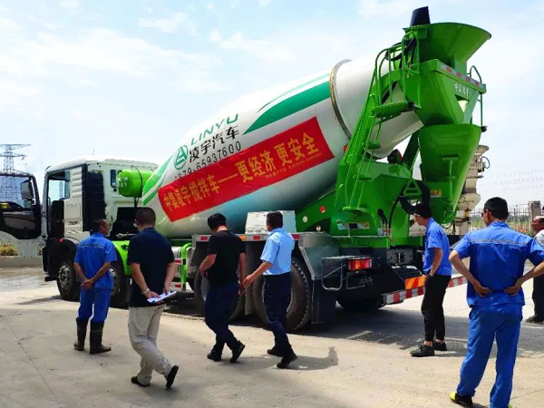 中集凌宇攪拌車全國巡展繼續(xù)：出征安徽，這一組合果然豪橫！