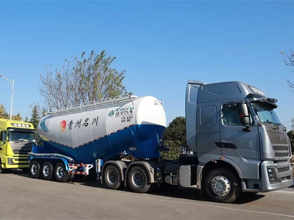 這個(gè)冬天玩轉(zhuǎn)“色彩穿搭”，凌宇多彩粉罐向黔出發(fā)