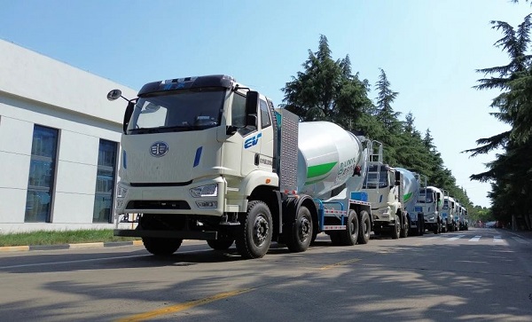 【重卡新聞】6月重卡銷7.4萬(wàn)輛！政策和出口或成為“勝負(fù)手”