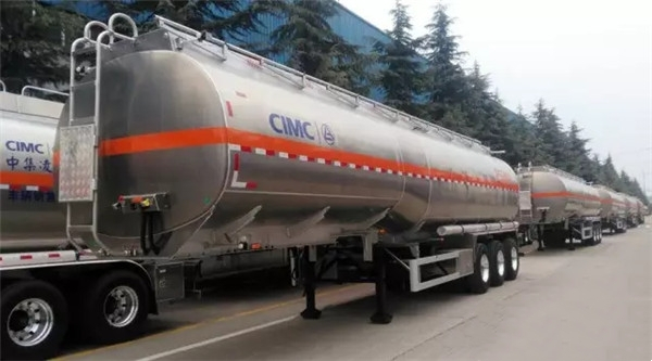 對戰(zhàn)薩德，民族品牌“凌宇”七倉液罐車轉(zhuǎn)戰(zhàn)東南亞！